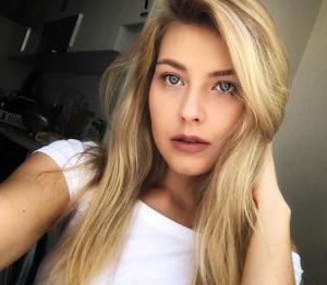 Keisha Wood - Baby Cardiff, United Kingdom