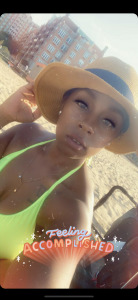 Lindsey Gonzalez - Baby Aberdeen, United Kingdom