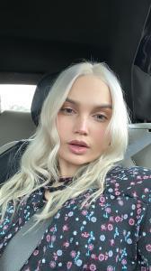 Sara Holland - Baby Albany, USA