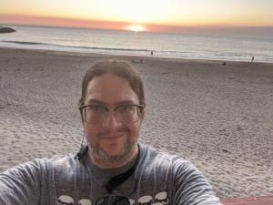 Everette Howard - Daddy Edinburg, USA