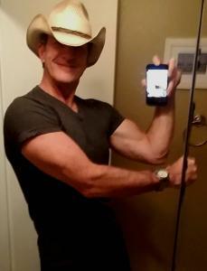 Justin Hutton - Daddy Rockford, USA